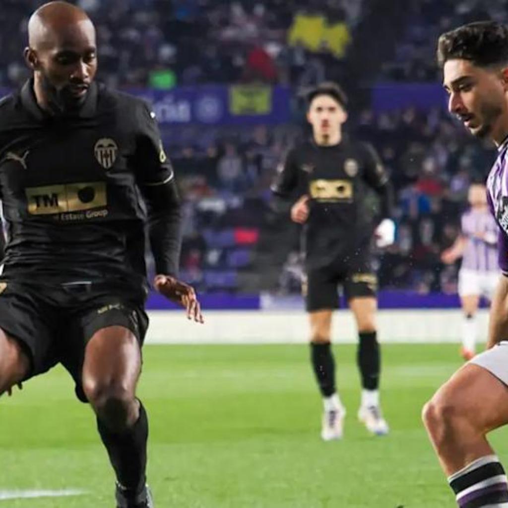 Nottingham Forest eyeing up January transfer for 22-year-old La Liga winger Nottingham Forest eyeing up January transfer for 22-year-old La Liga winger