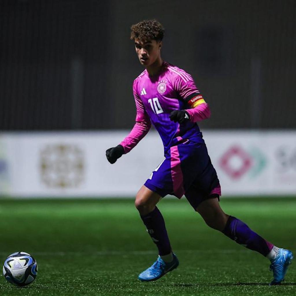 Barcelona youth prodigy may very well be a shock possibility for Hansi Flick towards Benfica – report Barcelona youth prodigy may very well be a shock possibility for Hansi Flick towards Benfica – report