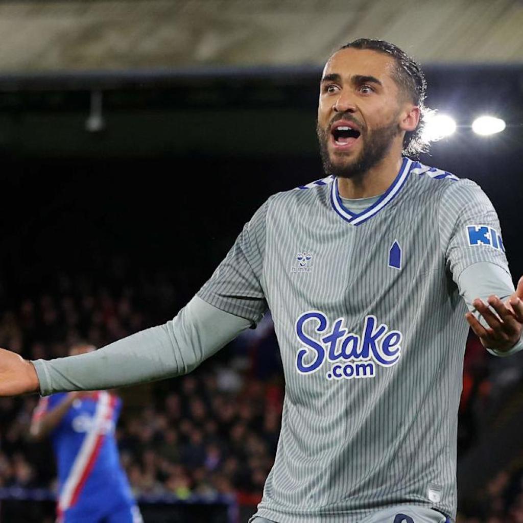 Report: Everton striker linked with transfer to Serie A title contenders Report: Everton striker linked with transfer to Serie A title contenders