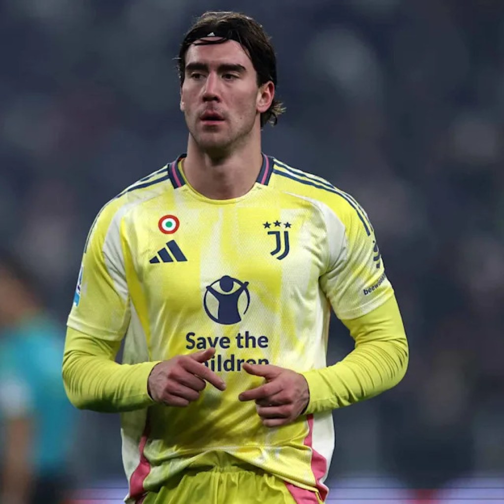 Aston Villa Goal Juventus Striker as Premier League Rivals Step Again Aston Villa Goal Juventus Striker as Premier League Rivals Step Again