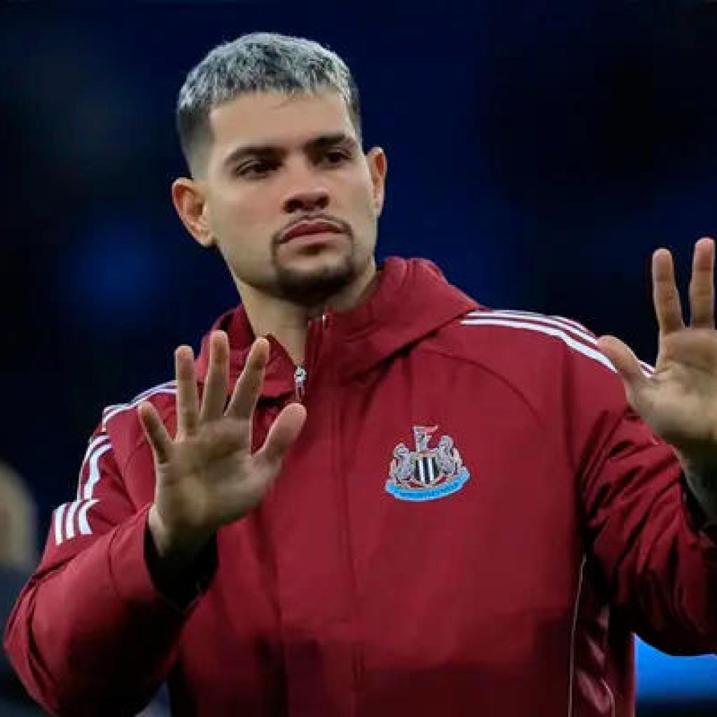 Manchester Metropolis pinpoint £100 million Premier League midfielder for summer time switch swoop Manchester Metropolis pinpoint £100 million Premier League midfielder for summer time switch swoop