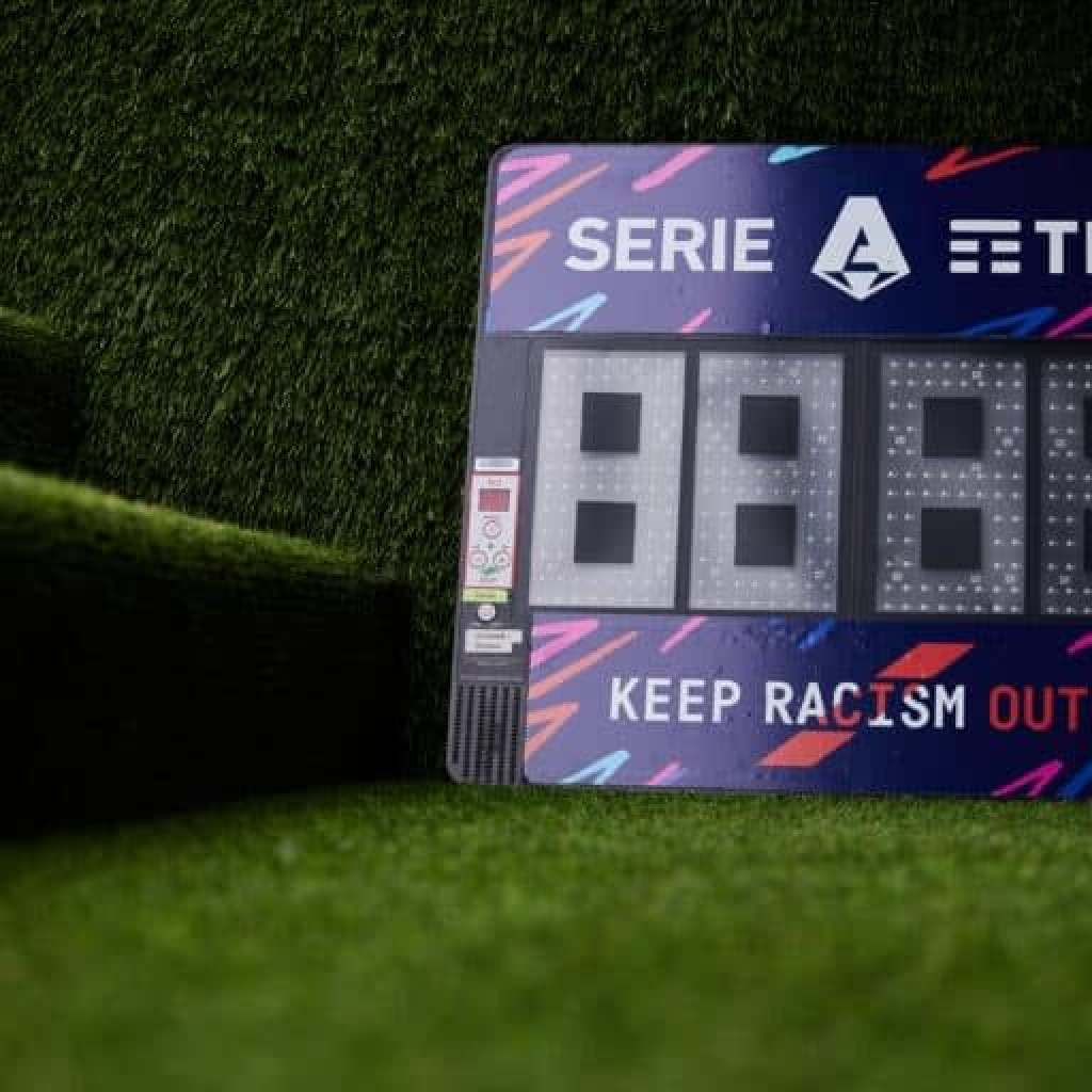 Lega Serie A request an early switch window Lega Serie A request an early switch window