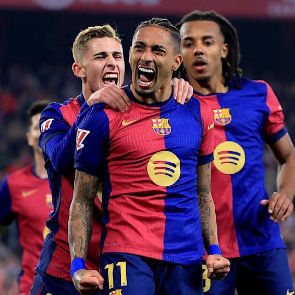 Barcelona storm previous Sevilla to shut La Liga title hole Barcelona storm previous Sevilla to shut La Liga title hole