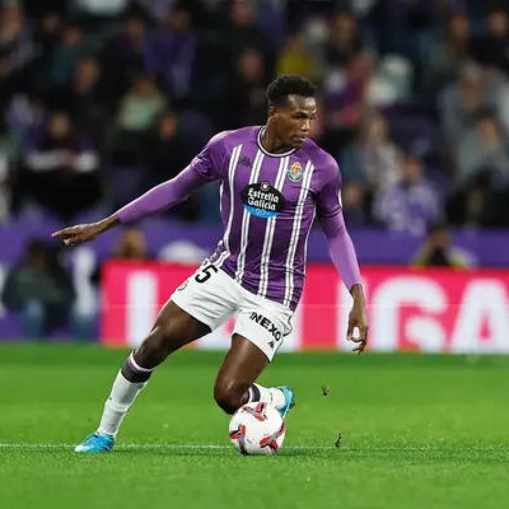 Manchester Metropolis shut in on cut-price settlement for La Liga defender resulting from contract emergence Manchester Metropolis shut in on cut-price settlement for La Liga defender resulting from contract emergence