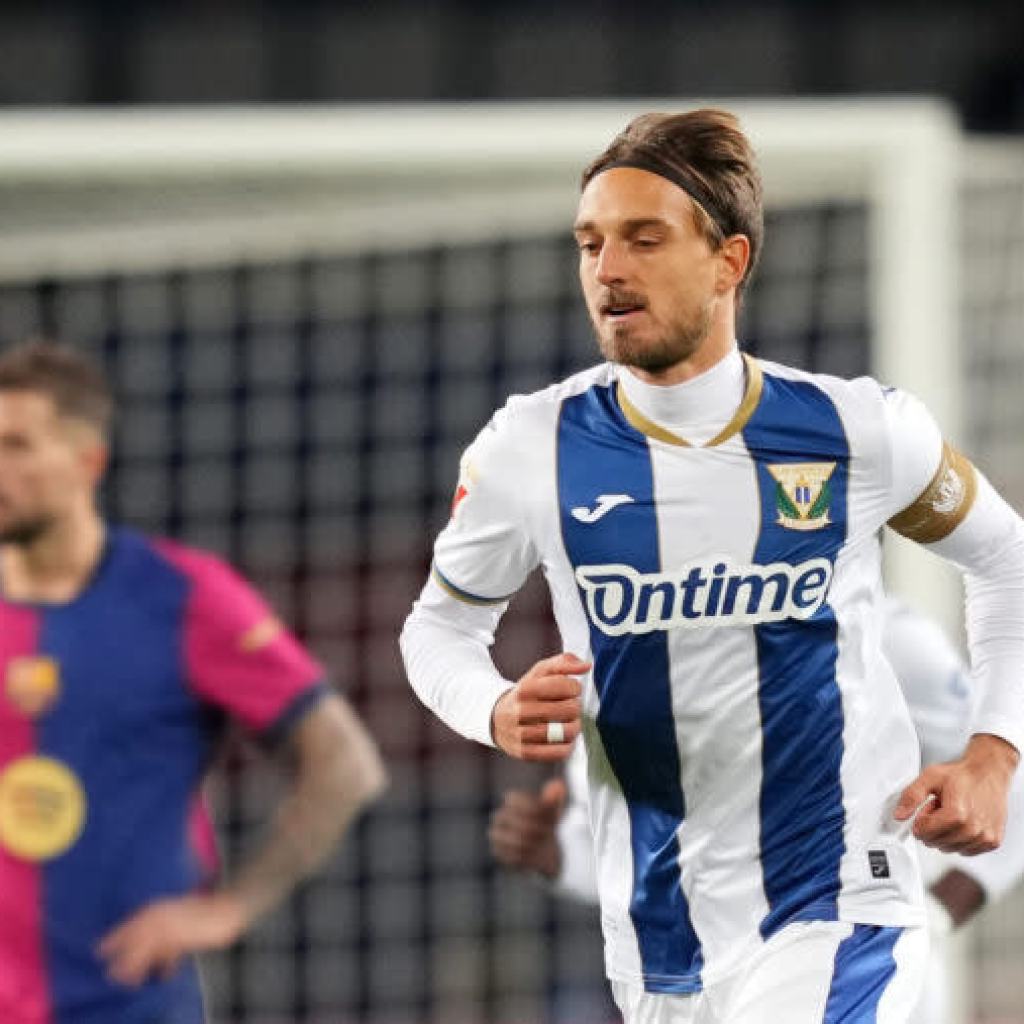 Barcelona endure upset towards Leganes as La Liga title race heats up Barcelona endure upset towards Leganes as La Liga title race heats up