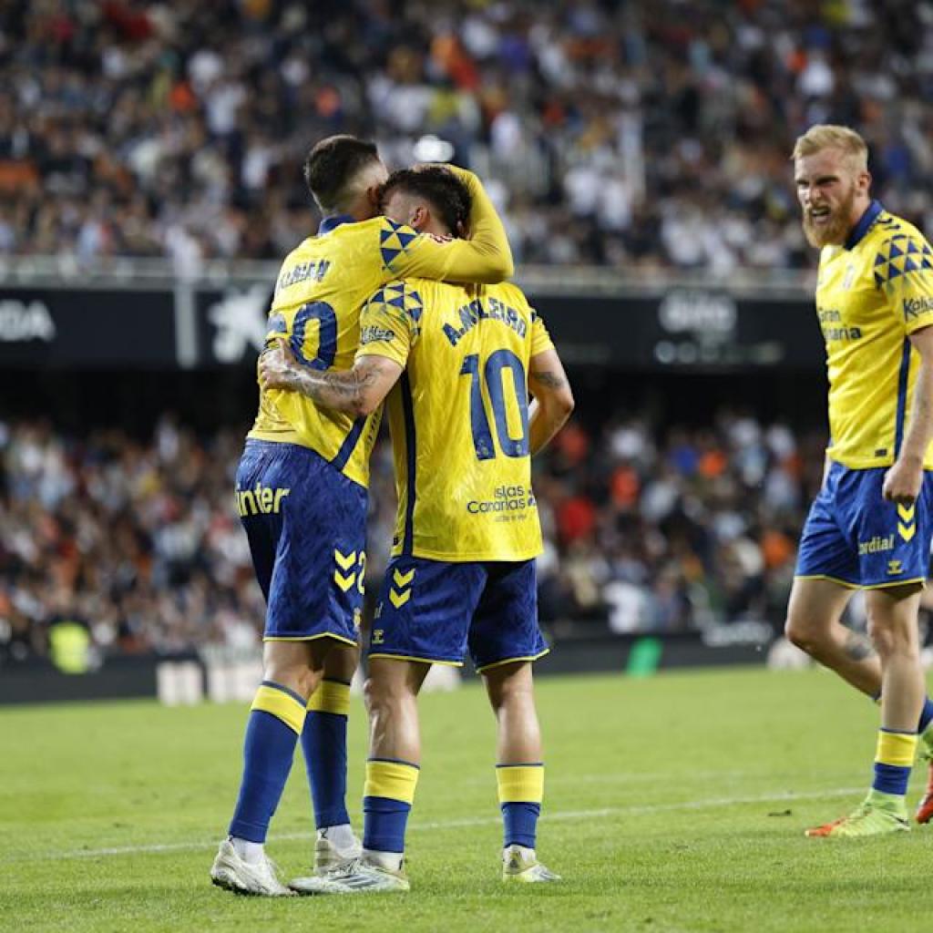 Arsenal and Newcastle United circling highly-rated La Liga pair Arsenal and Newcastle United circling highly-rated La Liga pair