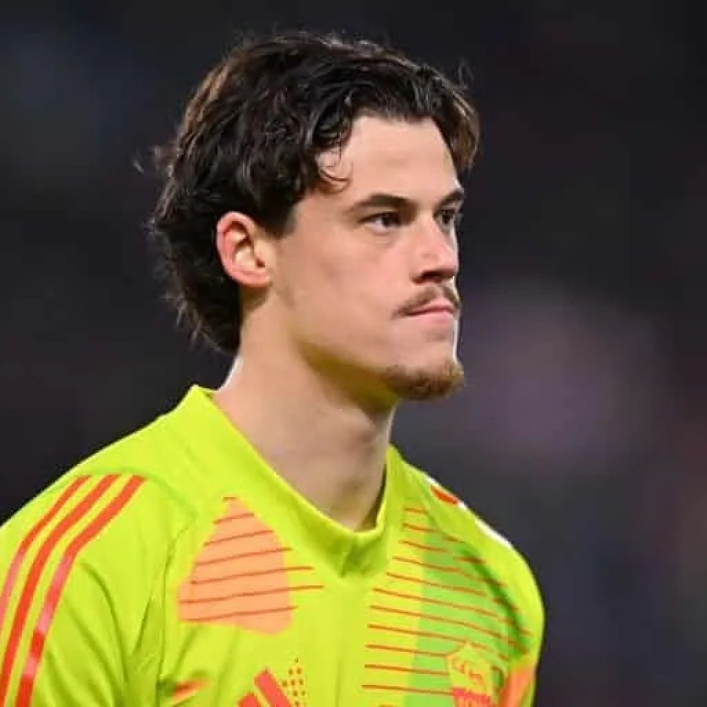 Mile Svilar: “I wish to keep at Roma.” Mile Svilar: “I wish to keep at Roma.”