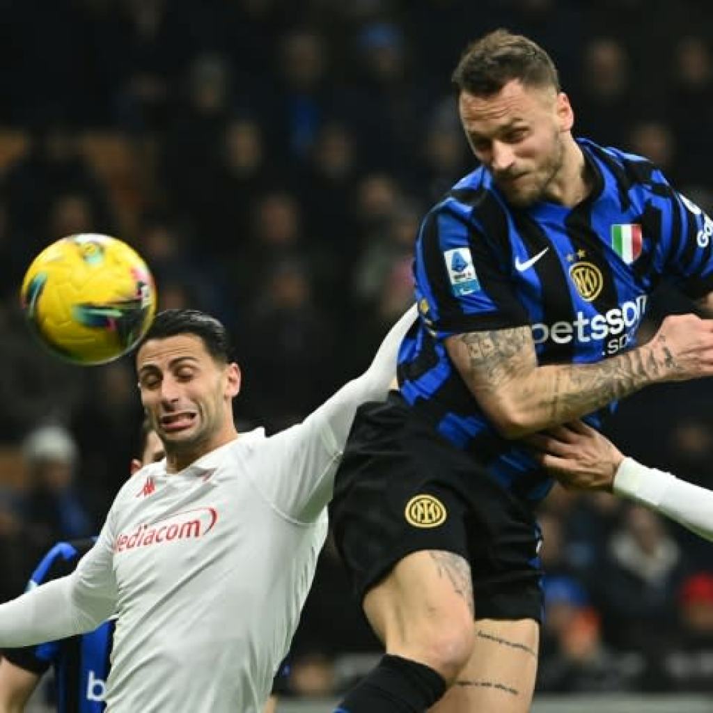 Inter a degree behind leaders Napoli after squeezing previous Fiorentina Inter a degree behind leaders Napoli after squeezing previous Fiorentina