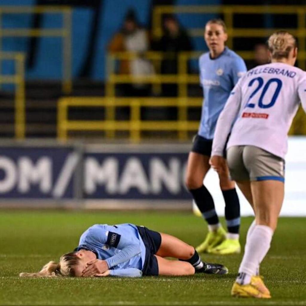 Manchester Metropolis captain Alex Greenwood undergoes surgical procedure on MCL damage Manchester Metropolis captain Alex Greenwood undergoes surgical procedure on MCL damage