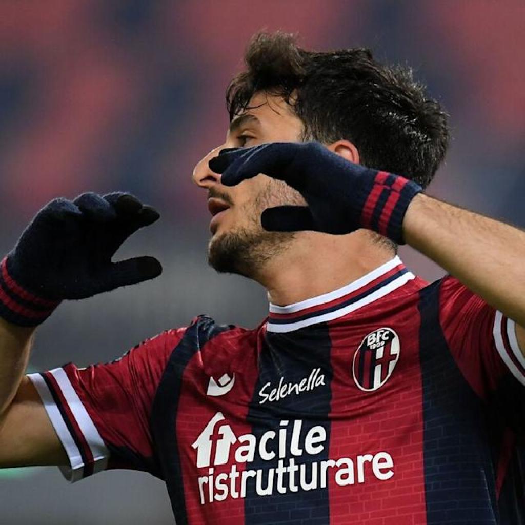 Milan Intensify Talks with Bologna for Star Italian Winger Milan Intensify Talks with Bologna for Star Italian Winger