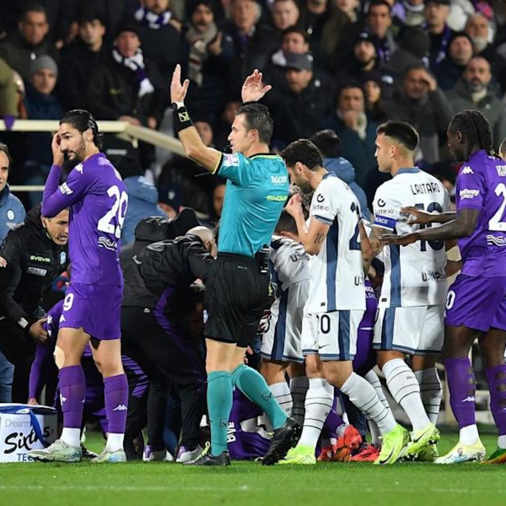 Fiorentina midfielder Edoardo Bove collapses as Inter Milan match suspended Fiorentina midfielder Edoardo Bove collapses as Inter Milan match suspended