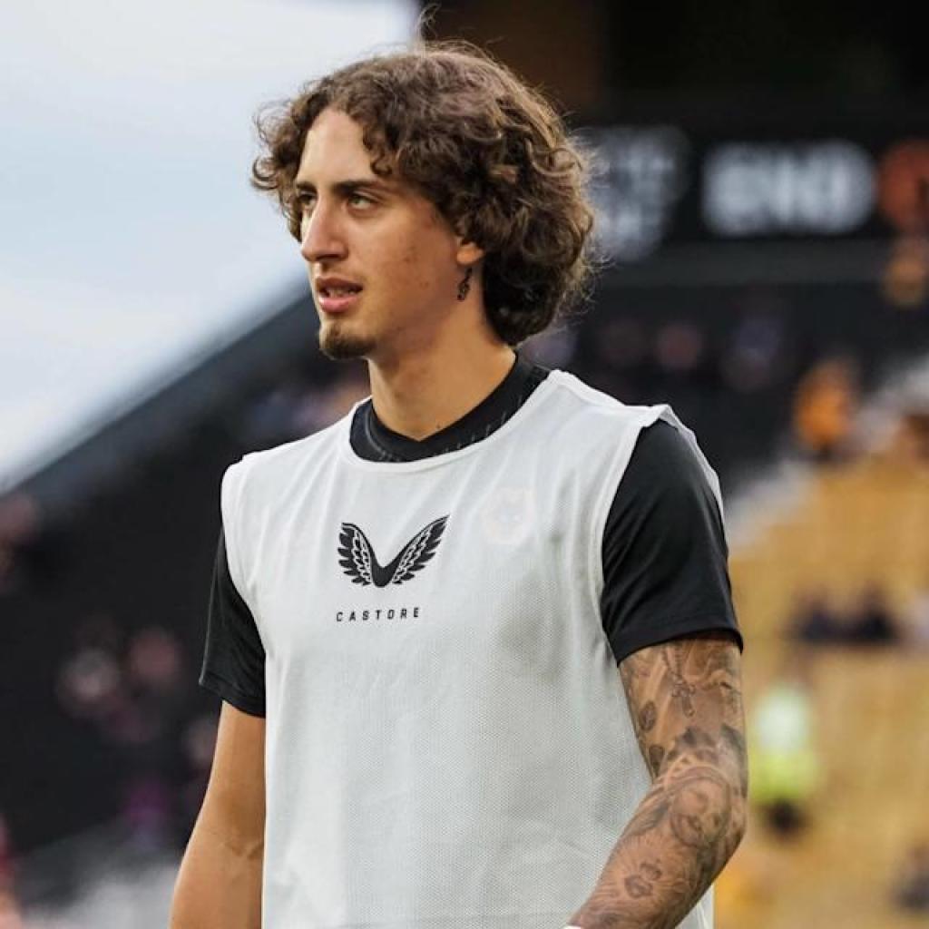 Report: Wolves striker on mortgage attracts Premier League curiosity Report: Wolves striker on mortgage attracts Premier League curiosity