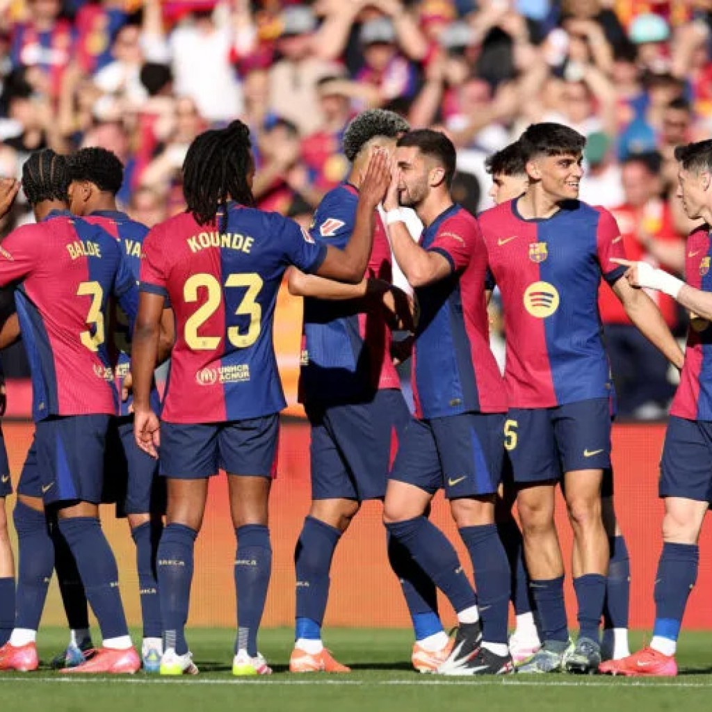 La Liga round-up: Lewandowski shines for Barca, Madrid sustain the stress, Atletico stutter La Liga round-up: Lewandowski shines for Barca, Madrid sustain the stress, Atletico stutter