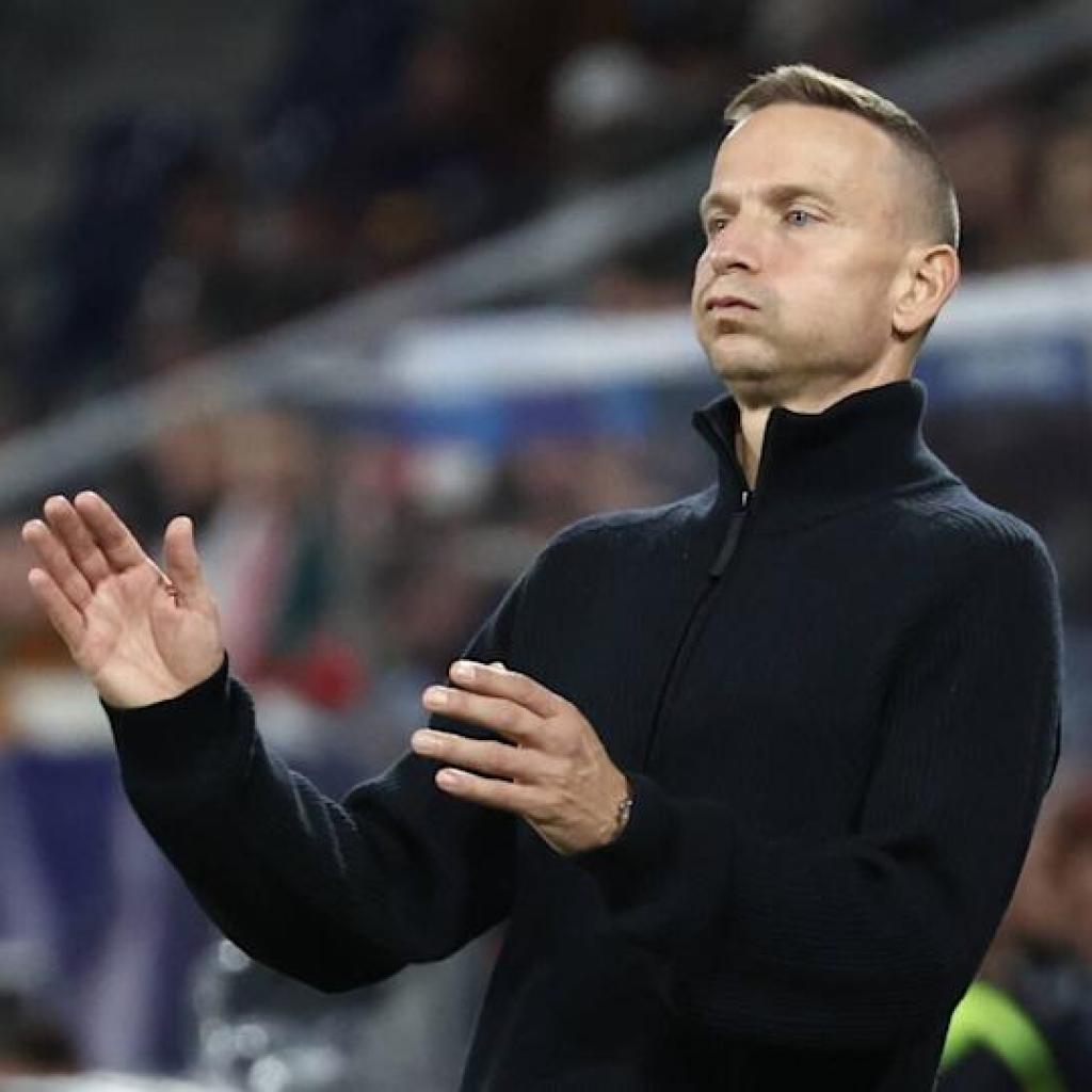 Ex-Liverpool coach Pep Lijnders goes MISSING as Pink Bull Salzburg embarrassed AGAIN Ex-Liverpool coach Pep Lijnders goes MISSING as Pink Bull Salzburg embarrassed AGAIN