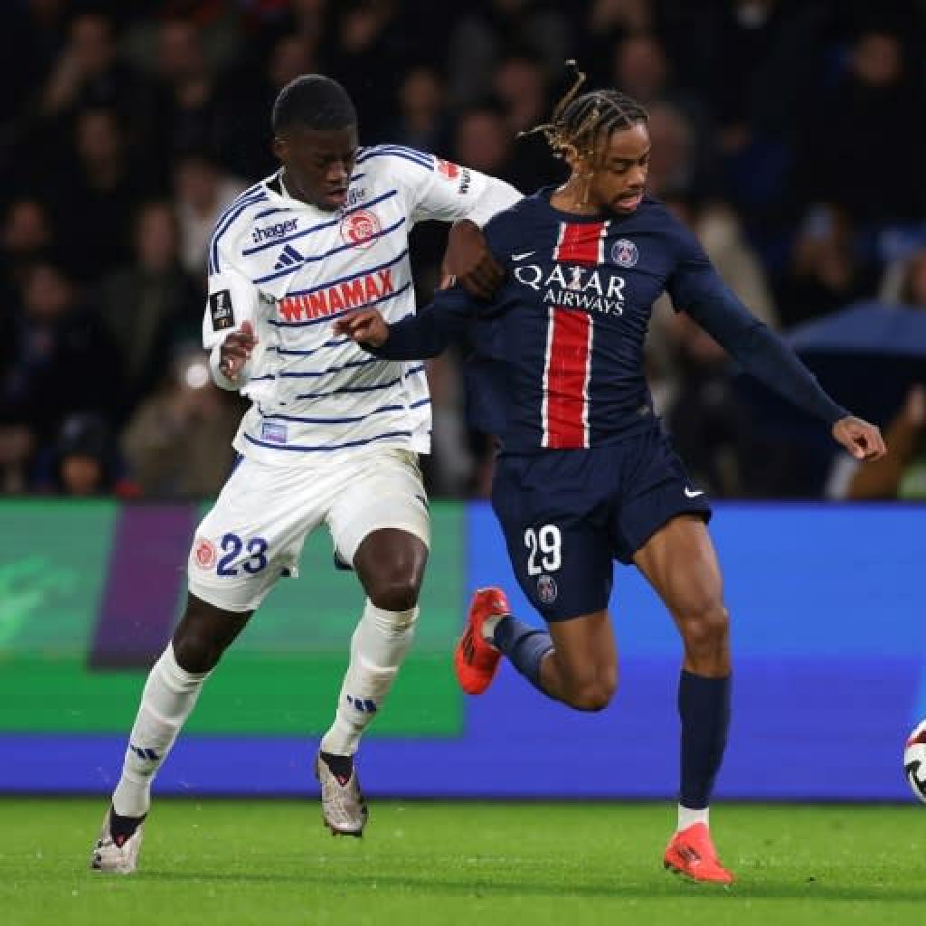PSG beat Strasbourg to reclaim high spot in Ligue 1 PSG beat Strasbourg to reclaim high spot in Ligue 1