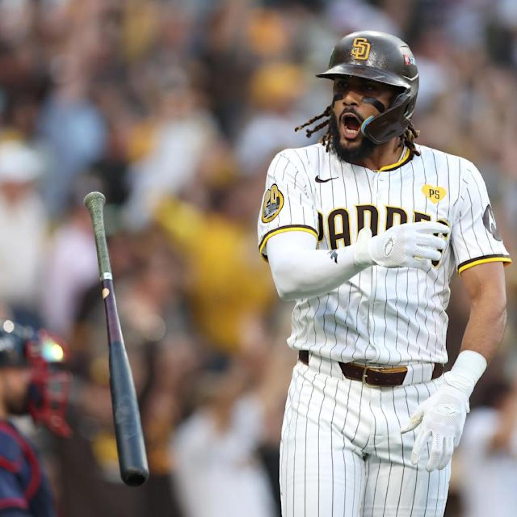 Yahoo Sports activities AM: Welcome to October, the very best sports activities month of the 12 months Yahoo Sports activities AM: Welcome to October, the very best sports activities month of the 12 months