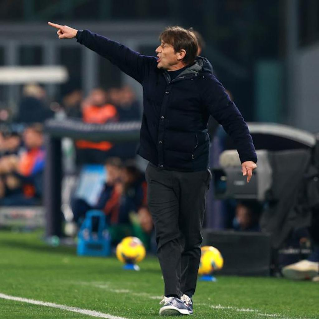 Conte hits out at critics of Napoli fashion: ‘Others are referred to as prettier’ Conte hits out at critics of Napoli fashion: ‘Others are referred to as prettier’