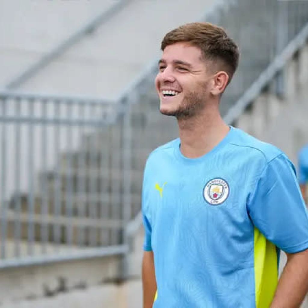 James McAtee attracts curiosity from Premier League rivals amid potential Manchester Metropolis exit in January James McAtee attracts curiosity from Premier League rivals amid potential Manchester Metropolis exit in January