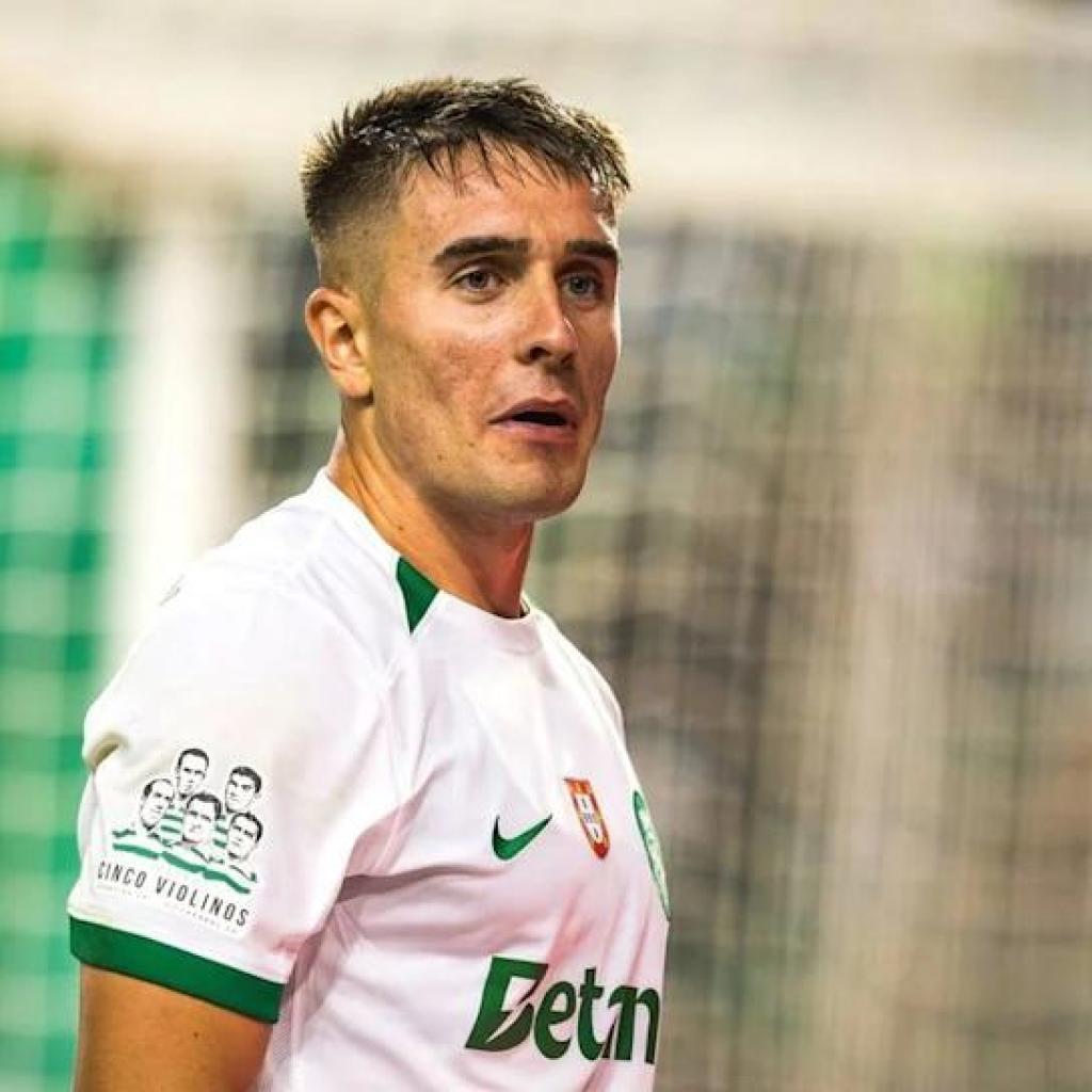 Valencia in talks to orchestrate Spanish starlet’s return to La Liga in January Valencia in talks to orchestrate Spanish starlet’s return to La Liga in January