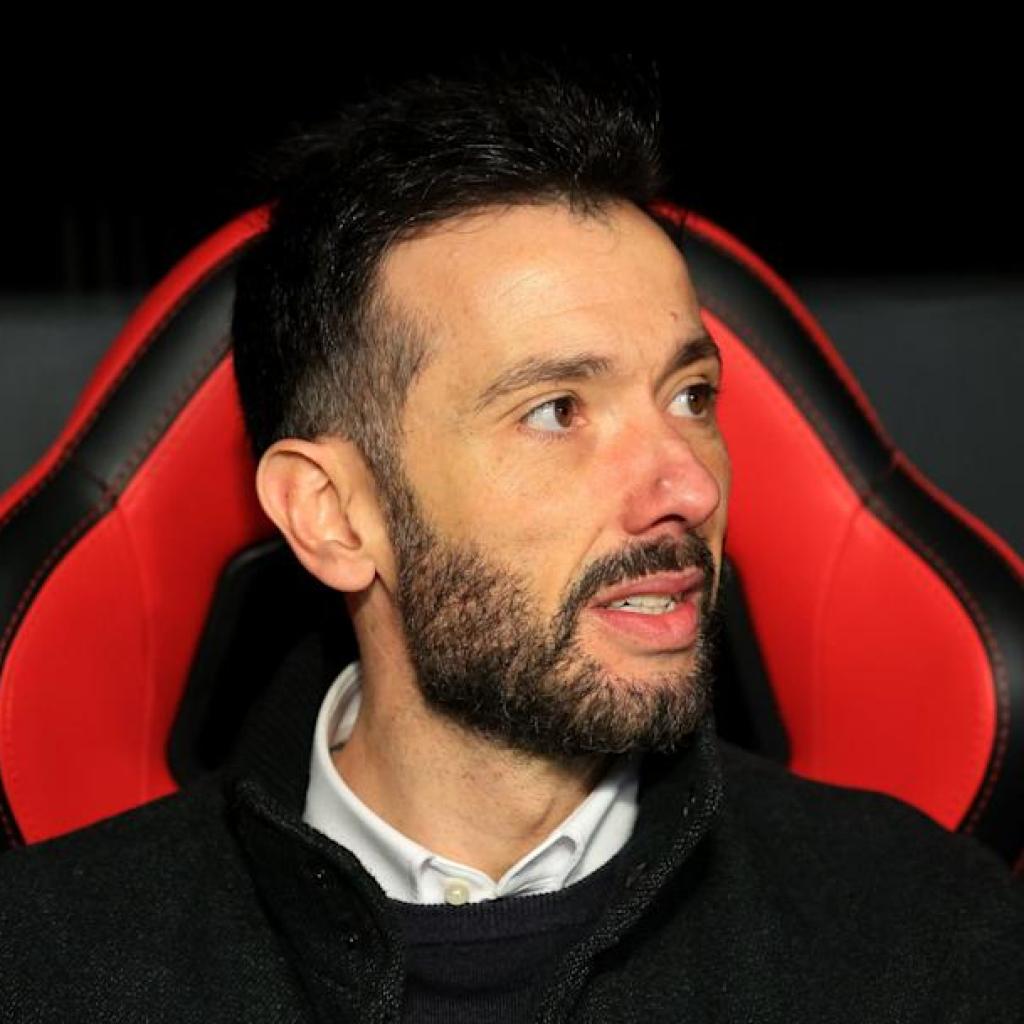 Valencia supervisor cautious of Barcelona forward of La Liga showdown – ‘It’s an entire crew’ Valencia supervisor cautious of Barcelona forward of La Liga showdown – ‘It’s an entire crew’