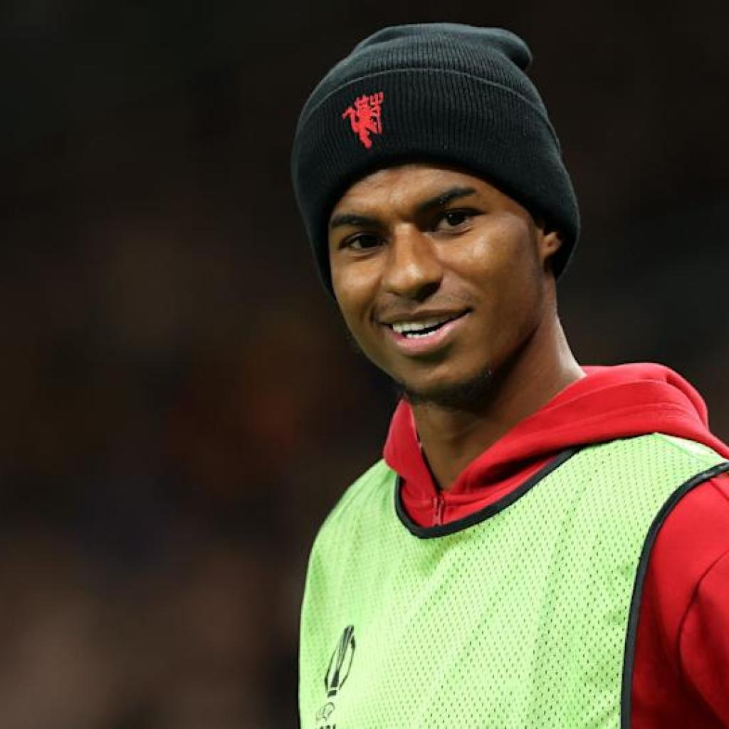 Napoli Not Contemplating Man Utd Outcast as Substitute for €75M-Rated PSG Goal Napoli Not Contemplating Man Utd Outcast as Substitute for €75M-Rated PSG Goal