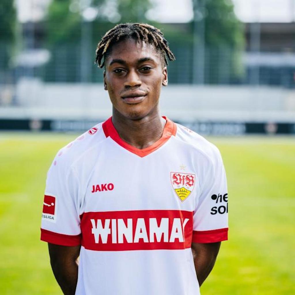 Diehl on first Bundesliga objective: “Nonetheless confused.” Diehl on first Bundesliga objective: “Nonetheless confused.”