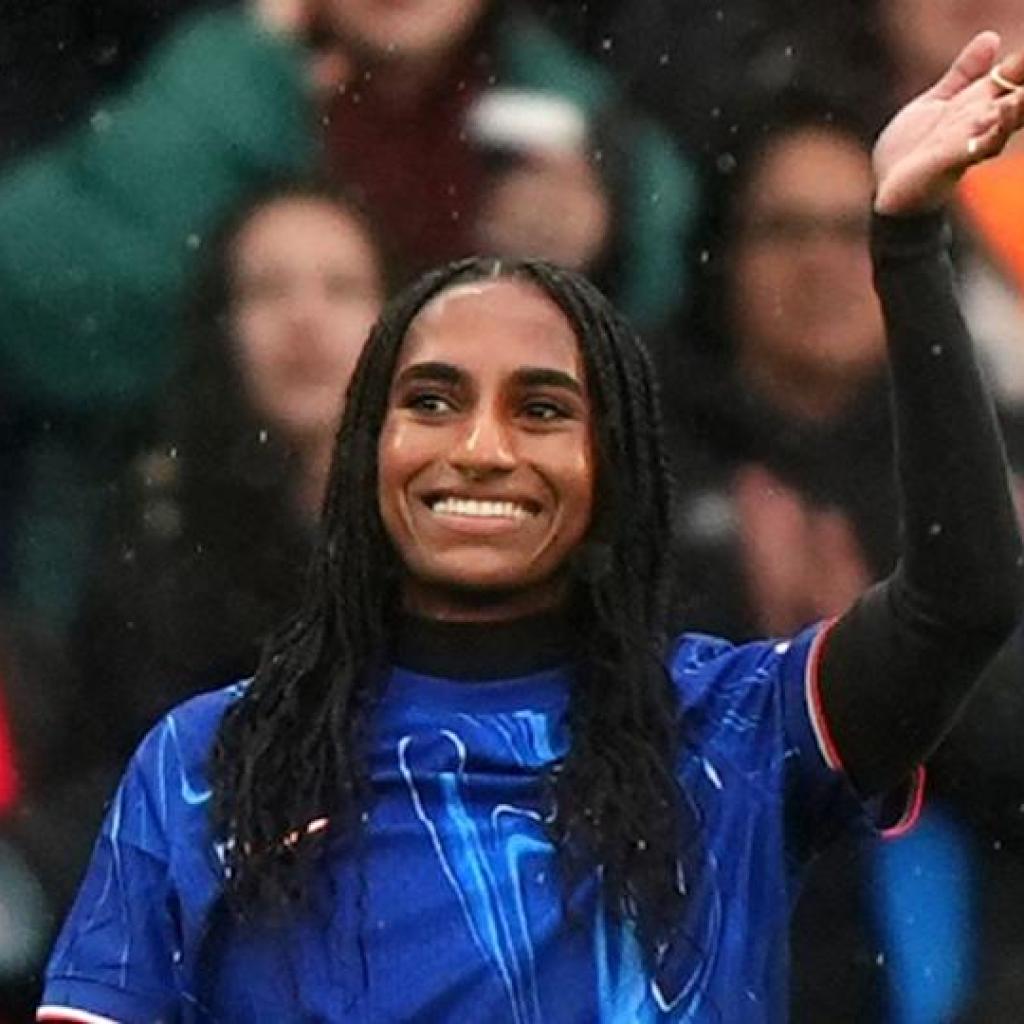 Chelsea signal defender Girma for world report price Chelsea signal defender Girma for world report price