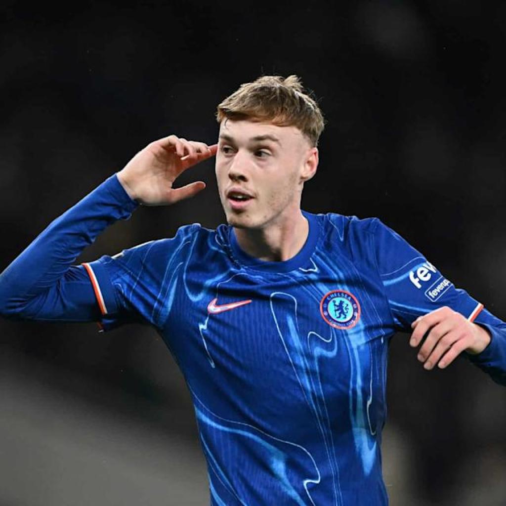 Premier League Weekend Awards: Comebacks galore and Palmer’s Panenka Premier League Weekend Awards: Comebacks galore and Palmer’s Panenka