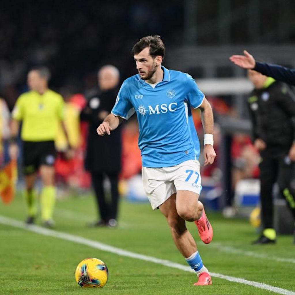 Report: Barcelona has an opportunity to signal €80m-rated Napoli winger Report: Barcelona has an opportunity to signal €80m-rated Napoli winger