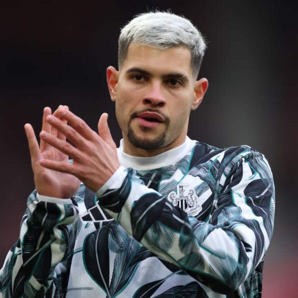 Barcelona eyeing summer season transfer for Premier League midfielder Barcelona eyeing summer season transfer for Premier League midfielder