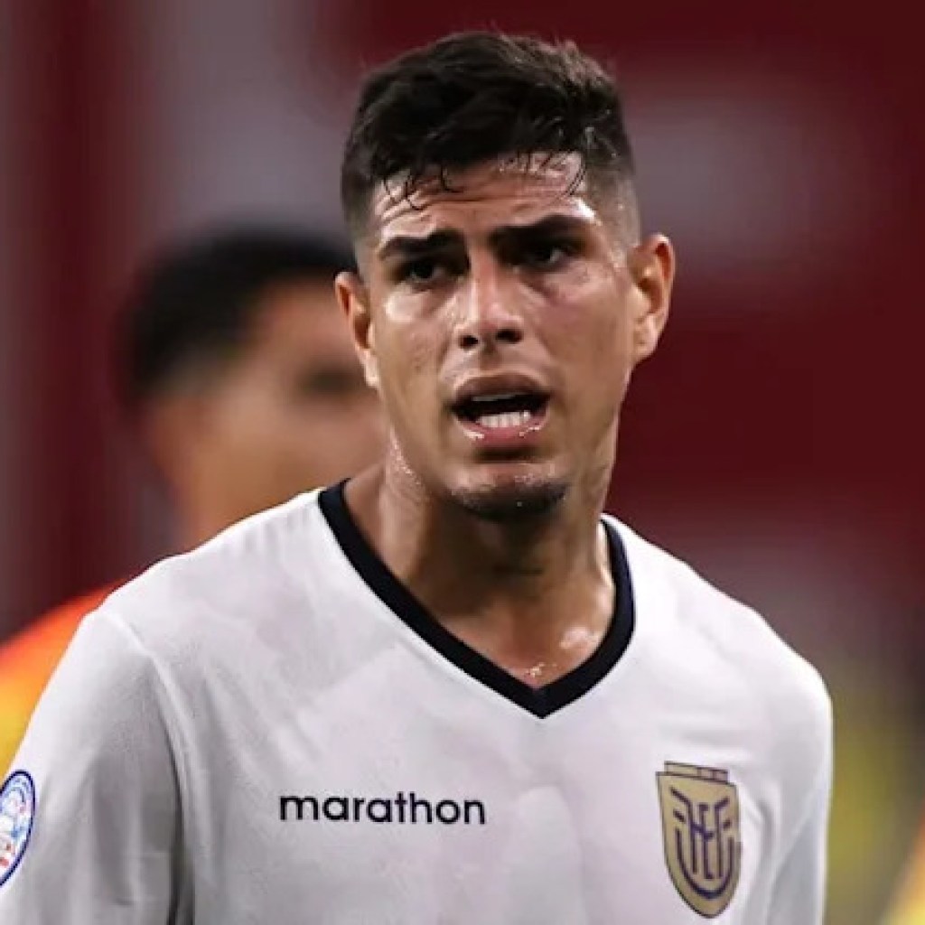 Actual Madrid, Manchester United to battle it out for Bundesliga-winning versatile defender Piero Hincapié Actual Madrid, Manchester United to battle it out for Bundesliga-winning versatile defender Piero Hincapié