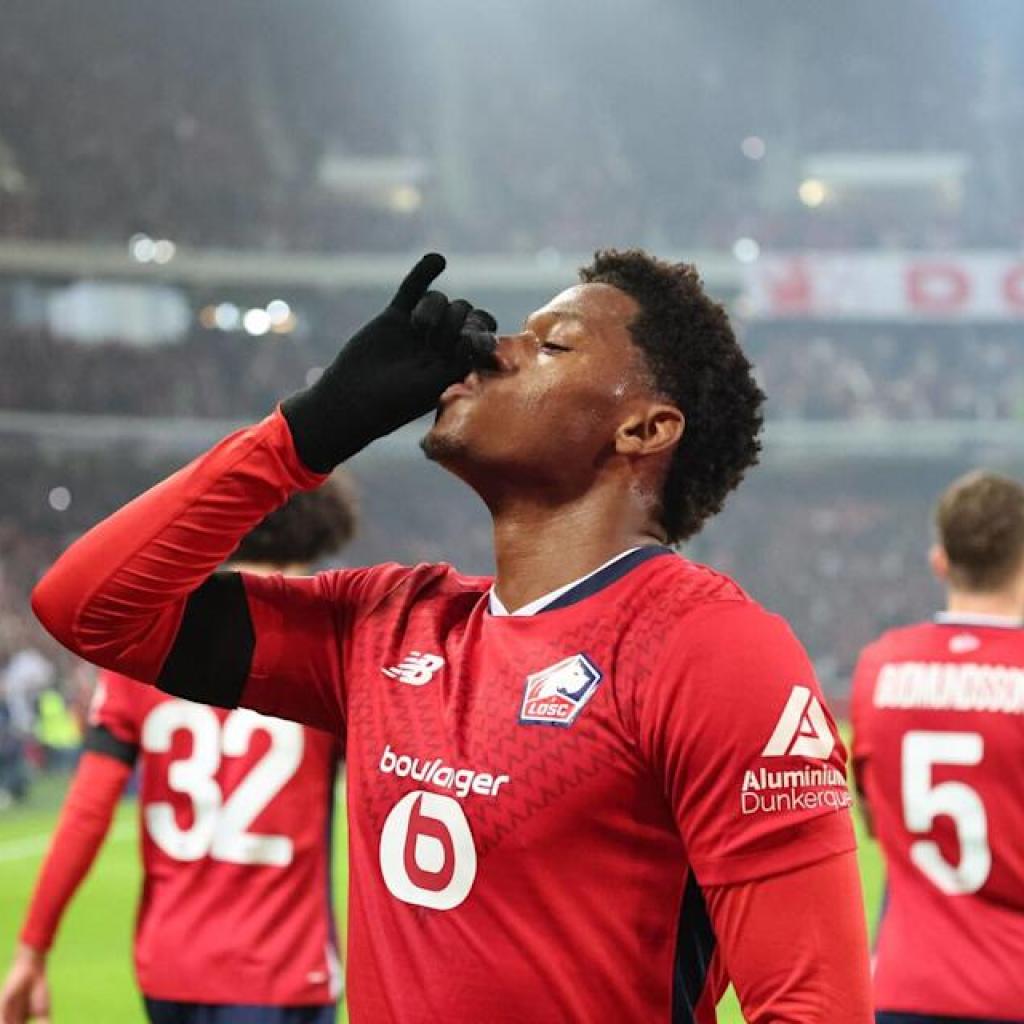 Whole package deal for Barcelona to signal Ligue 1 striker subsequent summer season would value €80m Whole package deal for Barcelona to signal Ligue 1 striker subsequent summer season would value €80m