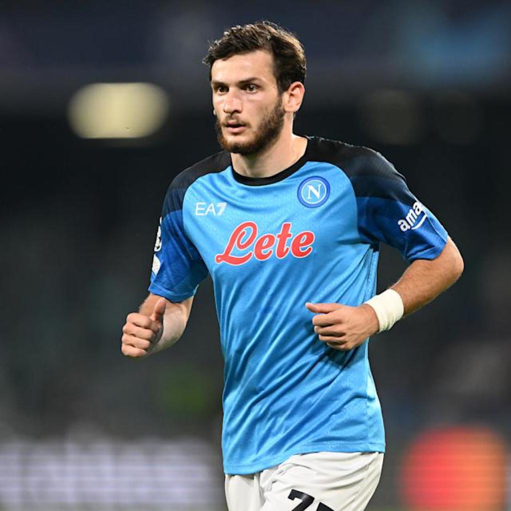 Khvicha Kvaratskhelia requested for Napoli exit in December Khvicha Kvaratskhelia requested for Napoli exit in December