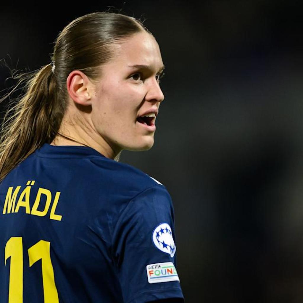 SK Sturm Graz steal a degree as champions St Pölten stay high of Frauen Bundesliga SK Sturm Graz steal a degree as champions St Pölten stay high of Frauen Bundesliga