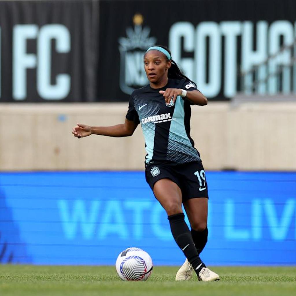 Crystal Dunn indicators 2-year take care of Paris Saint-Germain after departing Gotham Crystal Dunn indicators 2-year take care of Paris Saint-Germain after departing Gotham