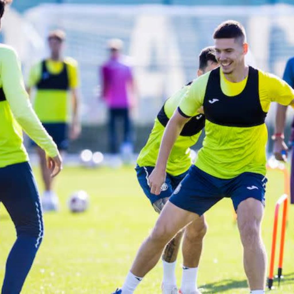 Aston Villa current provide for brand spanking new La Liga defender as Loic Bade pursuit runs chilly Aston Villa current provide for brand spanking new La Liga defender as Loic Bade pursuit runs chilly