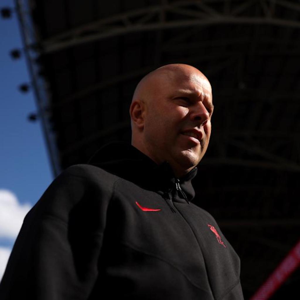 Sky: Hassle for INEOS as LFC at the moment are ‘pursuing’ United’s ‘explosive’ Premier League goal Sky: Hassle for INEOS as LFC at the moment are ‘pursuing’ United’s ‘explosive’ Premier League goal