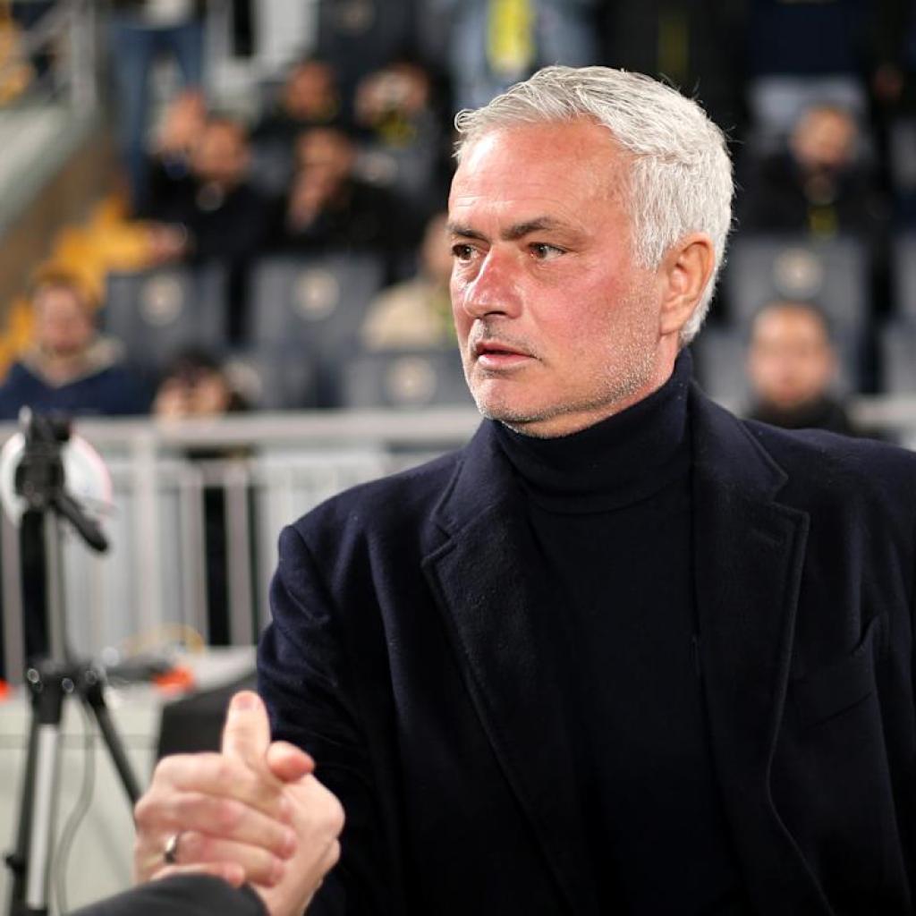 Jose Mourinho Set Sights on Lazio Veteran With Expiring Contract Jose Mourinho Set Sights on Lazio Veteran With Expiring Contract