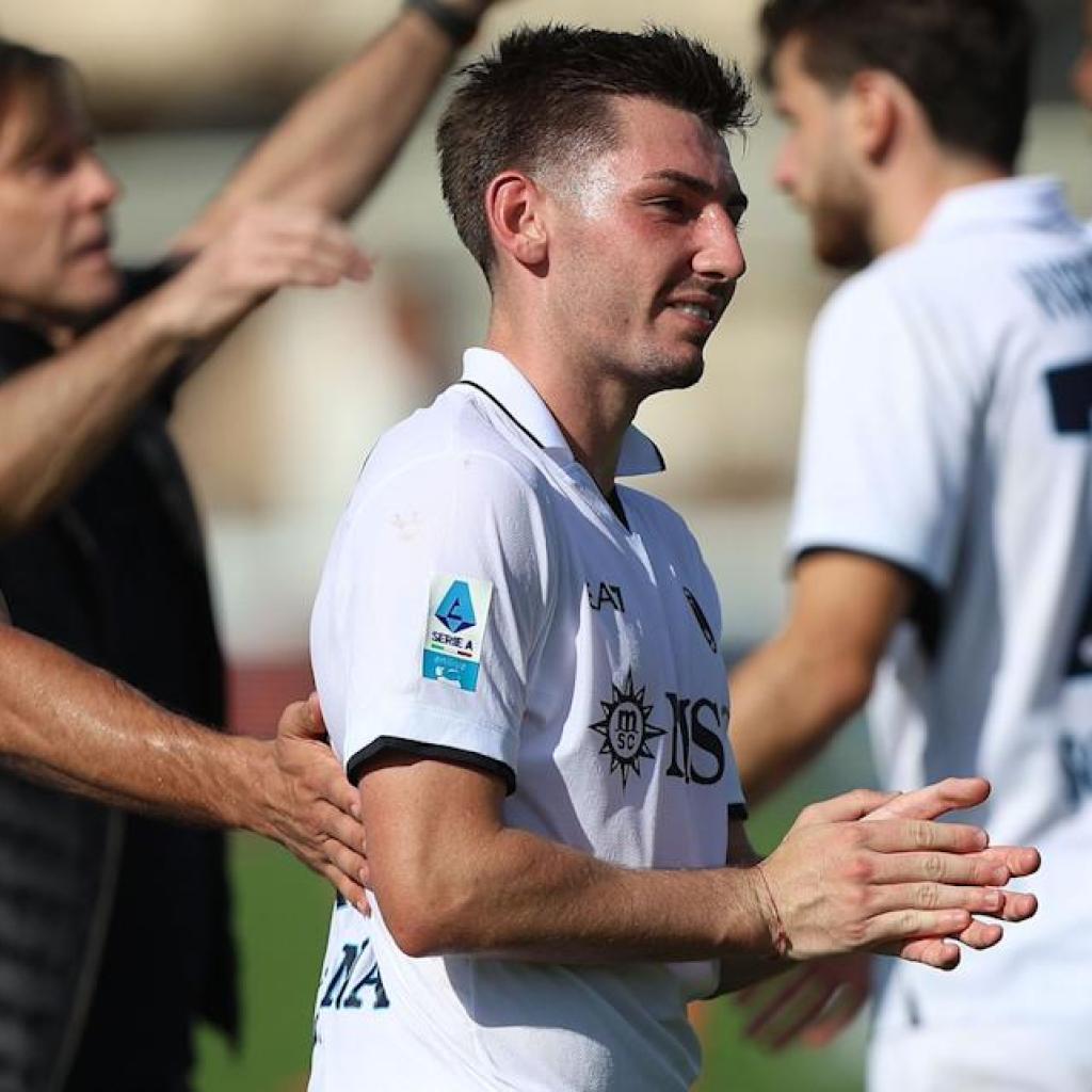 Scotland worldwide Gilmour ‘should be taught Italian’ however Conte ‘serving to’ at Napoli Scotland worldwide Gilmour ‘should be taught Italian’ however Conte ‘serving to’ at Napoli