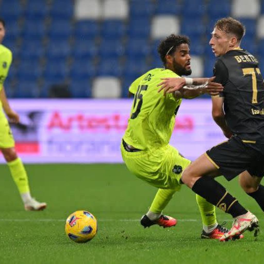 Spezia Prodigy Welcomes Ties to High Serie A Outfits Spezia Prodigy Welcomes Ties to High Serie A Outfits