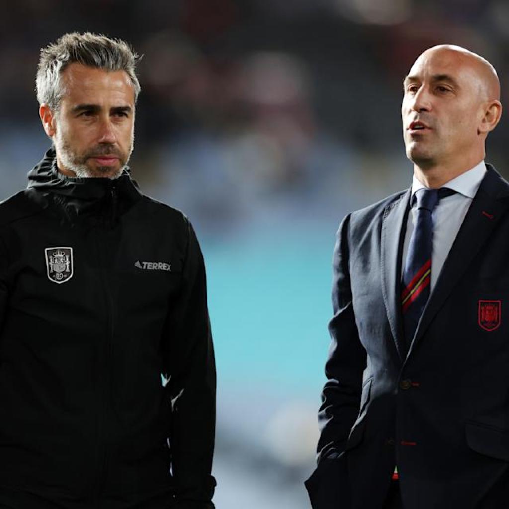 Spanish soccer president Luis Rubiales kisses participant throughout World Cup celebrations, prompting outcry Spanish soccer president Luis Rubiales kisses participant throughout World Cup celebrations, prompting outcry