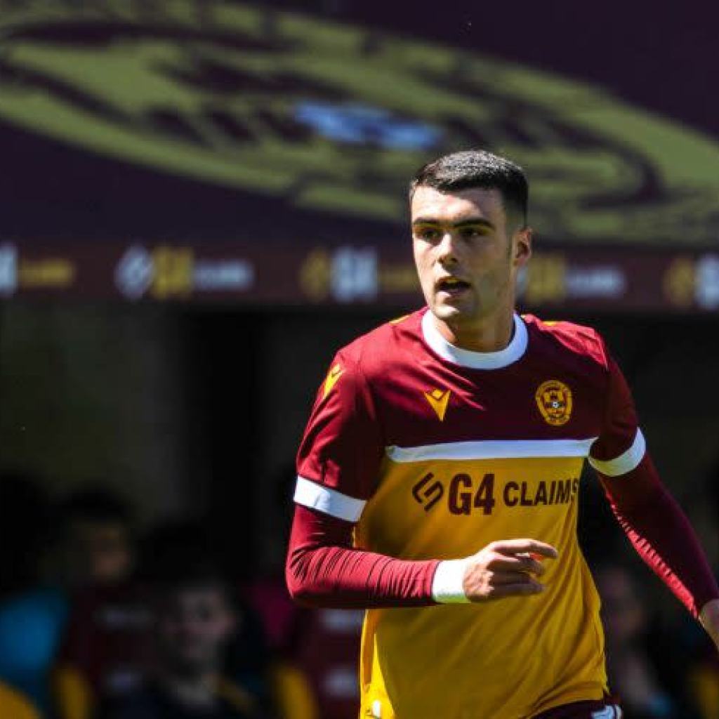 Celtic now eye transfer to safe main January signing, membership set asking value – report Celtic now eye transfer to safe main January signing, membership set asking value – report