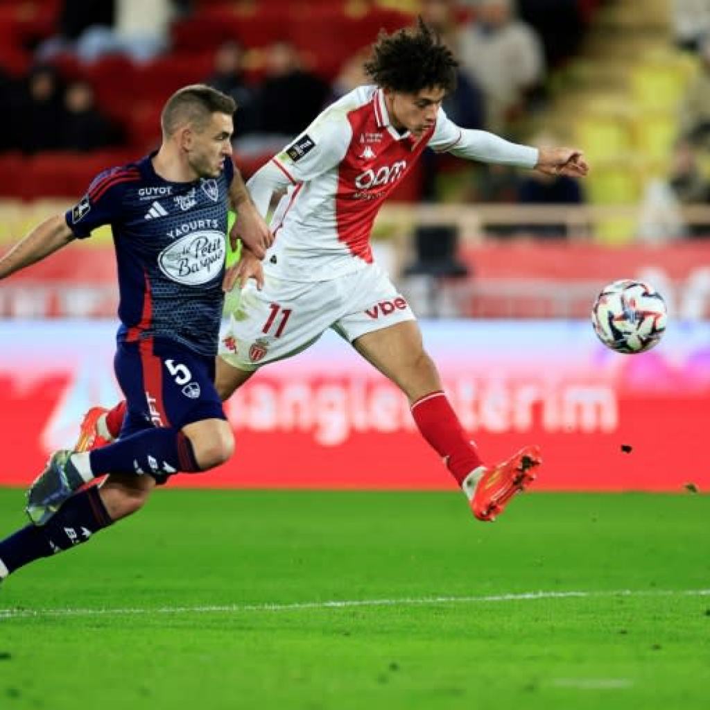 Monaco hit Brest on the counter to chop PSG lead Monaco hit Brest on the counter to chop PSG lead