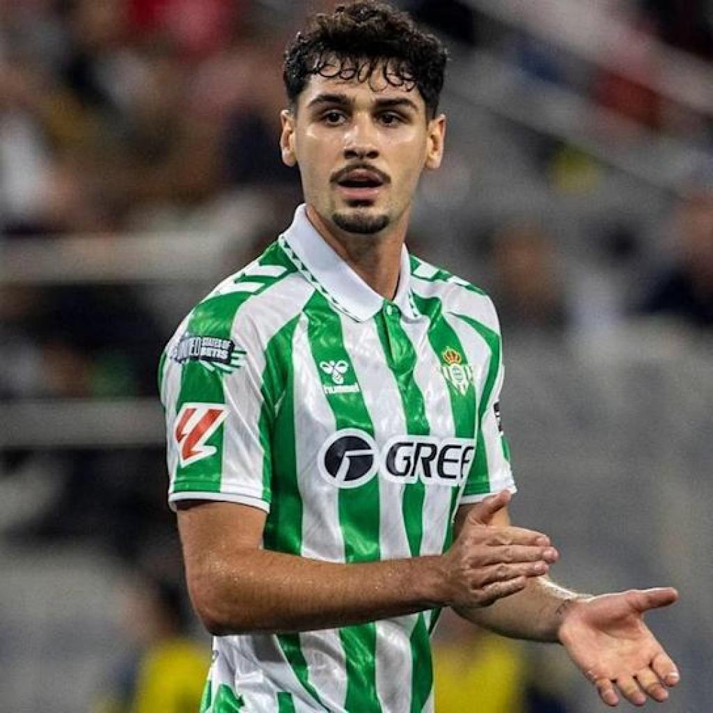 Atletico Madrid to rival Tottenham for La Liga star Atletico Madrid to rival Tottenham for La Liga star