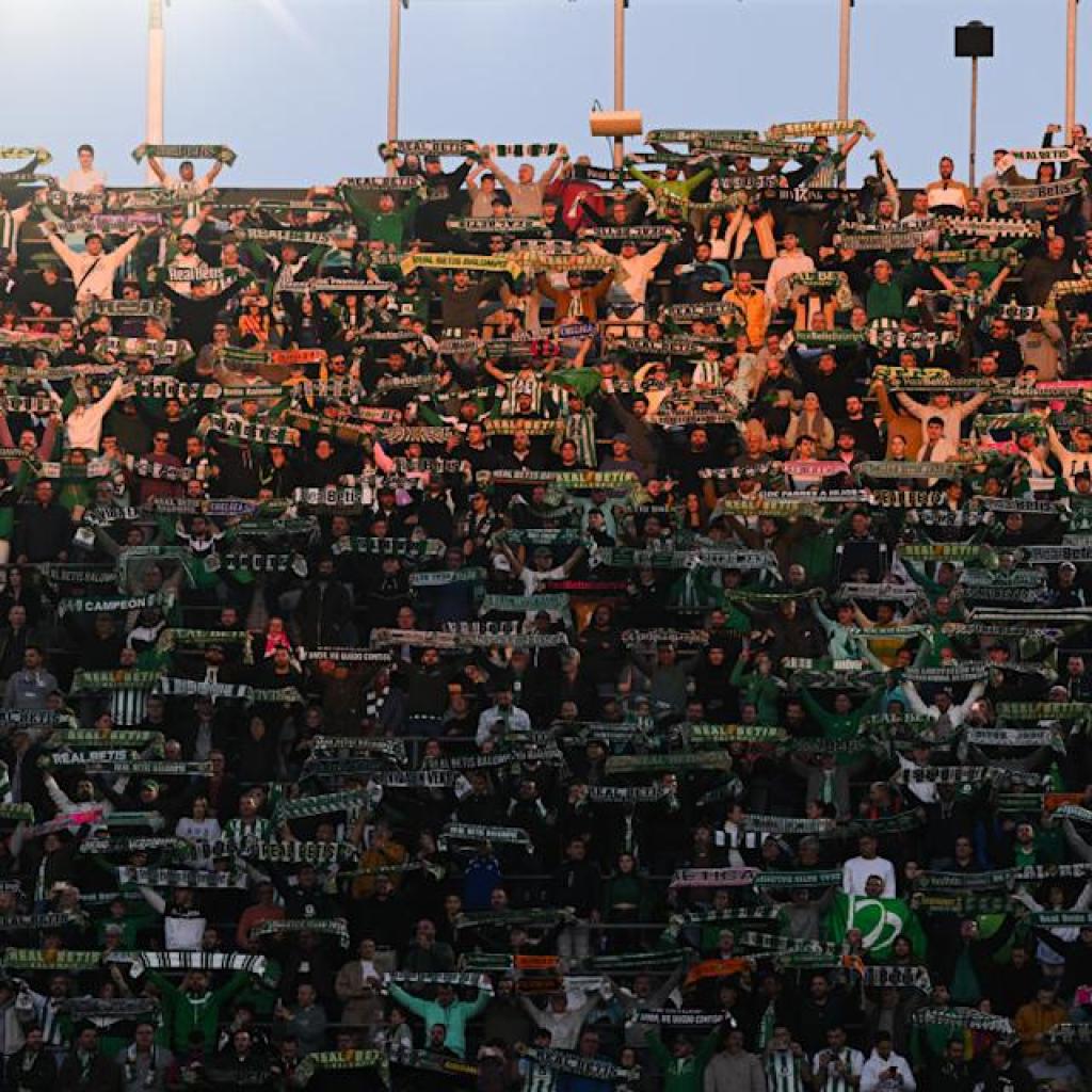 Sky – ‘Enquiries made’: La Liga outfit provide 46-app Utd star exit route after falling additional in pecking order Sky – ‘Enquiries made’: La Liga outfit provide 46-app Utd star exit route after falling additional in pecking order