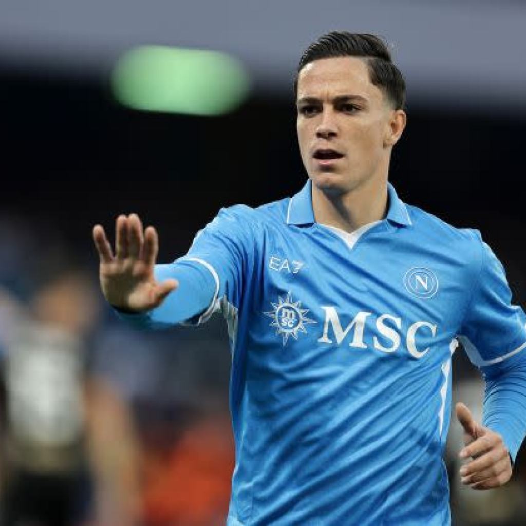 Roma & Napoli Speed up Talks for Diminutive Ahead Roma & Napoli Speed up Talks for Diminutive Ahead