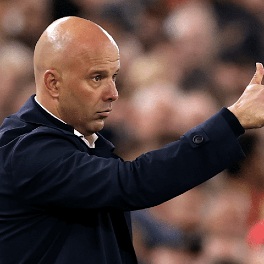 Slot says Guardiola extension is ‘excellent news’ for the Premier League Slot says Guardiola extension is ‘excellent news’ for the Premier League