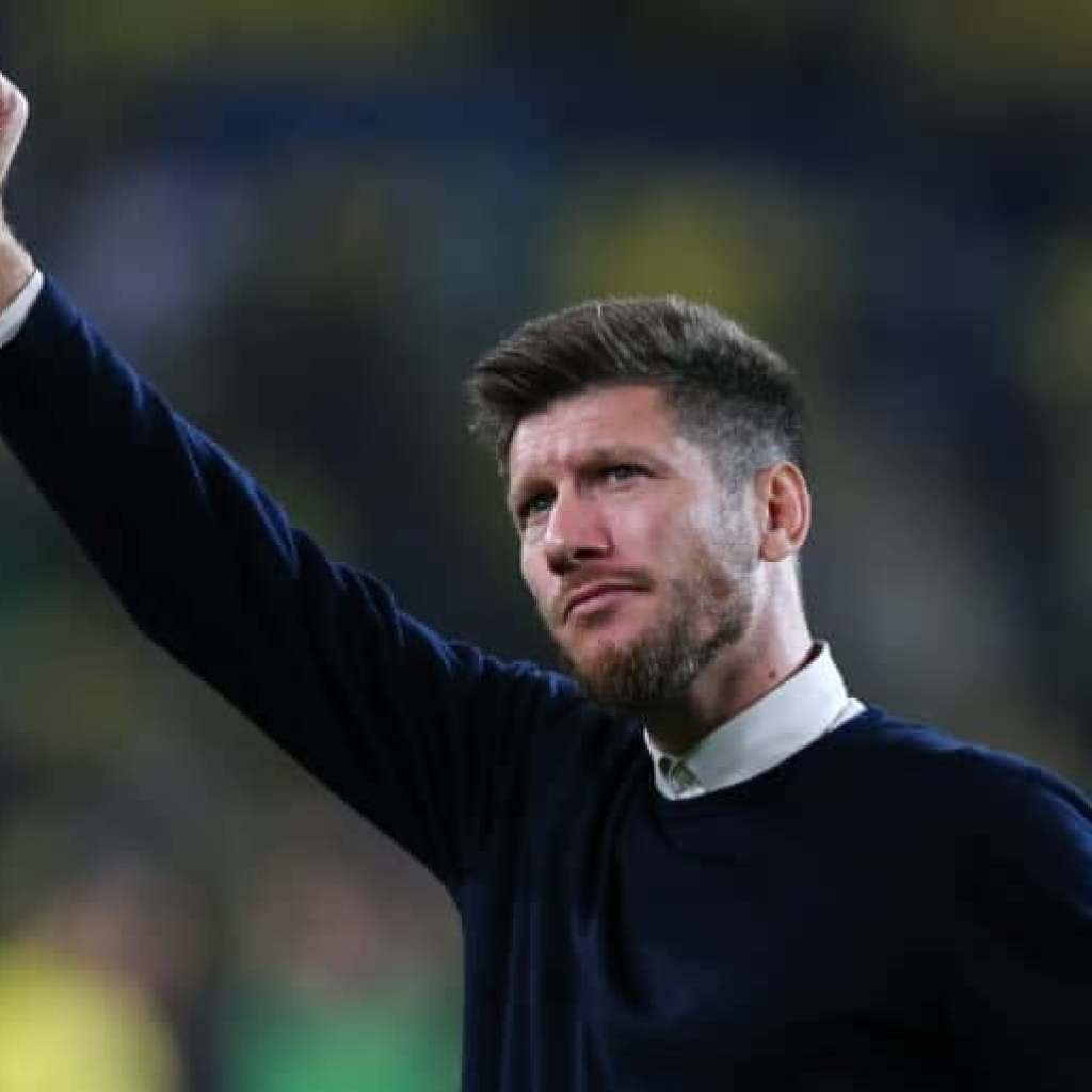 Union Saint-Gilloise coach Sebastien Pocognoli previews Roma conflict Union Saint-Gilloise coach Sebastien Pocognoli previews Roma conflict