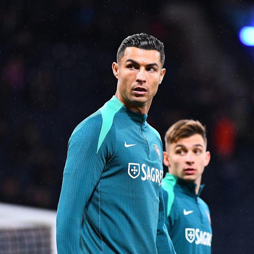 ‘It’s about Messi’ – Ex-Barcelona star hits out at Cristiano Ronaldo over Ligue 1/Saudi League feedback ‘It’s about Messi’ – Ex-Barcelona star hits out at Cristiano Ronaldo over Ligue 1/Saudi League feedback