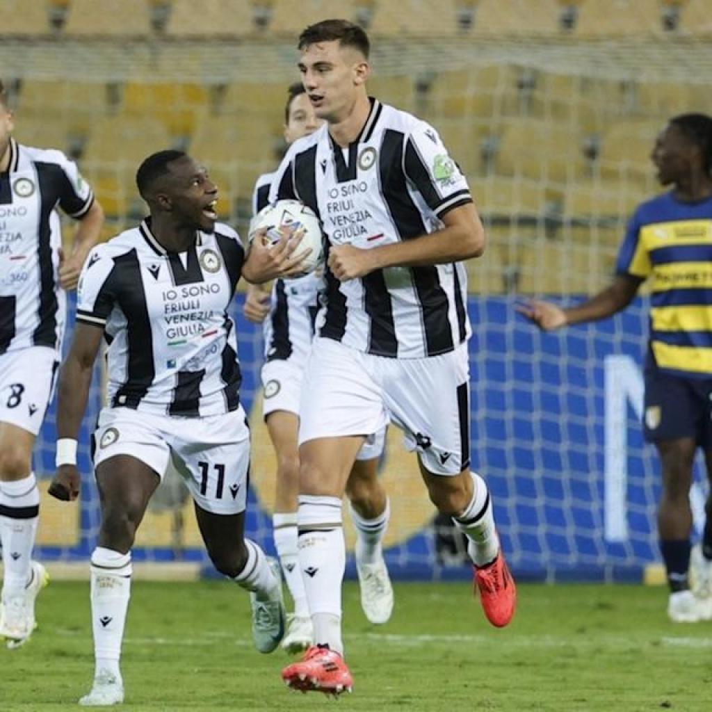 Udinese gamers combat over penalty obligation: Lucca scores and subbed off Udinese gamers combat over penalty obligation: Lucca scores and subbed off